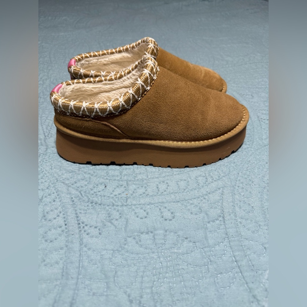 Pink Lily platform clogs - Picture 2 of 4